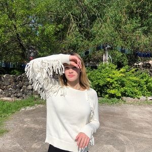 Creme white fringe long sleeve sweater